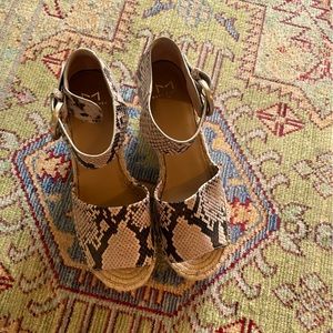 Marc Fisher Faux Snake Skin Espadrilles Size 8